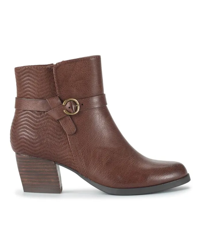 Women Baretraps Booties Linda Block Heel Bootie Oak Women Baretraps Booties Linda Block Heel Bootie Oak