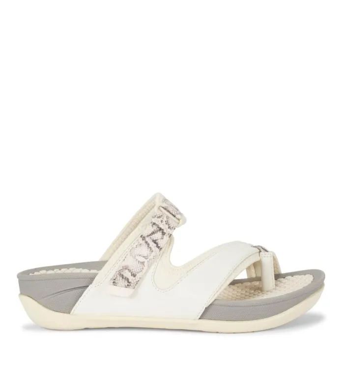 Women Baretraps Rebound Sandals Deserae Slide Sandal Cream Women Baretraps Rebound Sandals Deserae Slide Sandal Cream