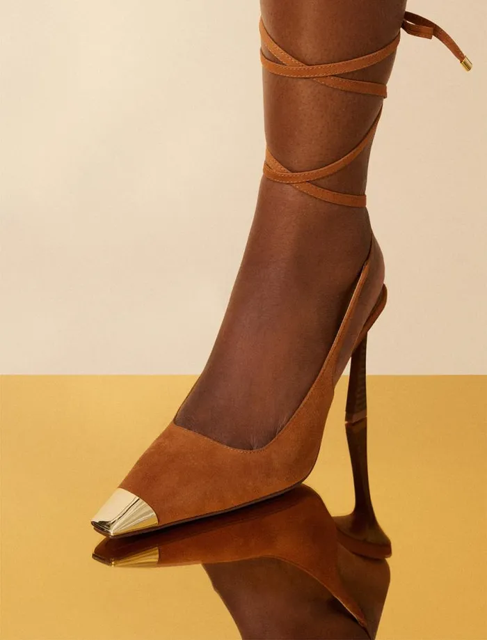 Women BCBG Shoes Rinzo Pump Heel Golden Oak