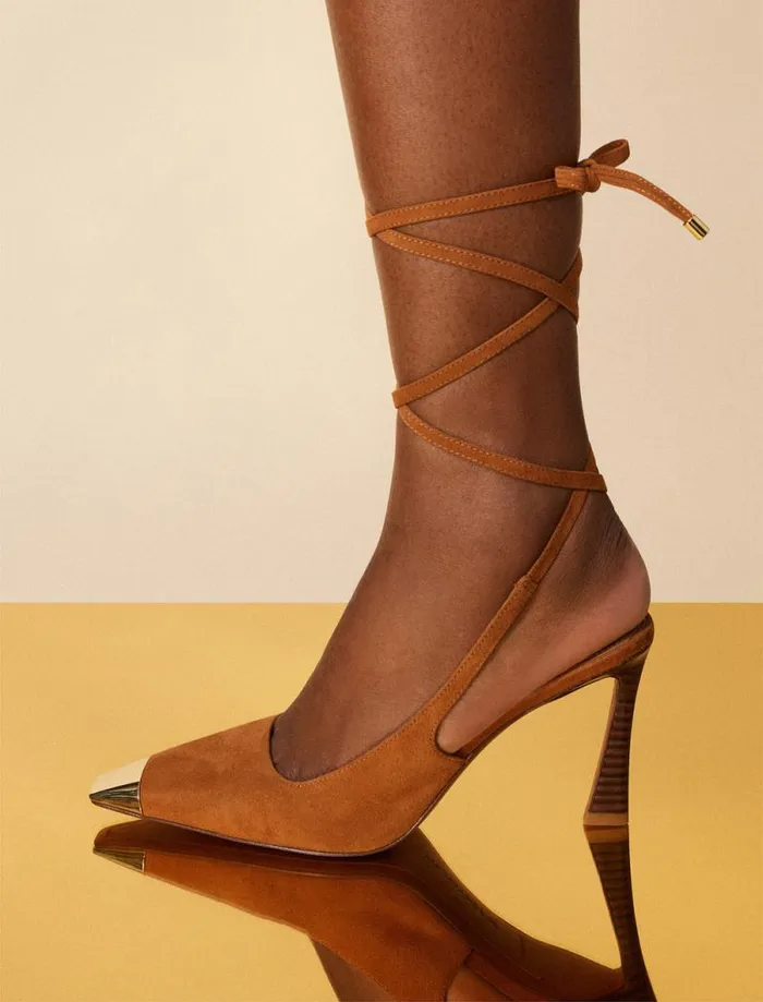 Women BCBG Shoes Rinzo Pump Heel Golden Oak
