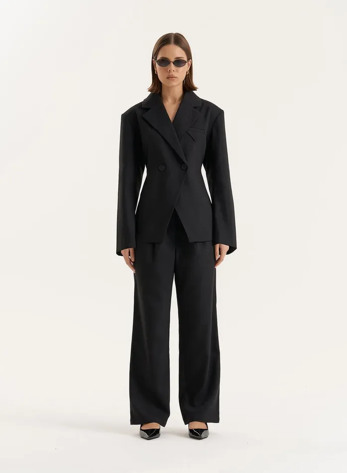 Women Black Cinched Waist Tailored Blazer Reese 4th and Reckless Blazers