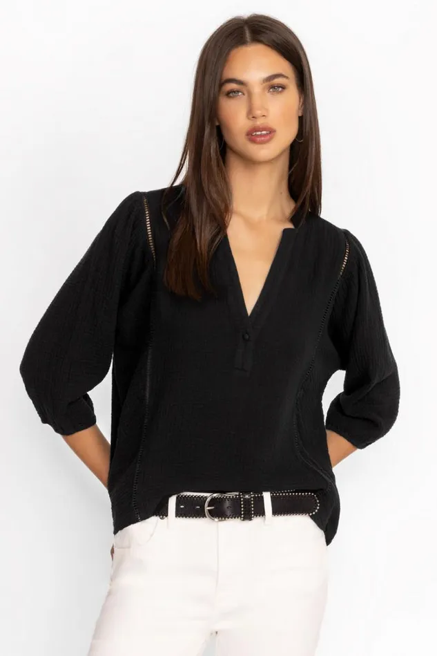 Women GAUZE BISHOP SLEEVE BLOUSE Black Beauty Johnny Was Tops