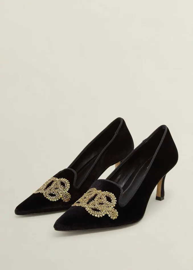 Women HOBBS Court Shoes Keston Embellished Velvet Courts Black