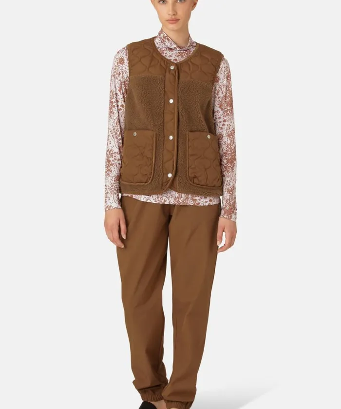 Women Ilse Jacobsen Quilt Fleece Vest 8211 Walnut