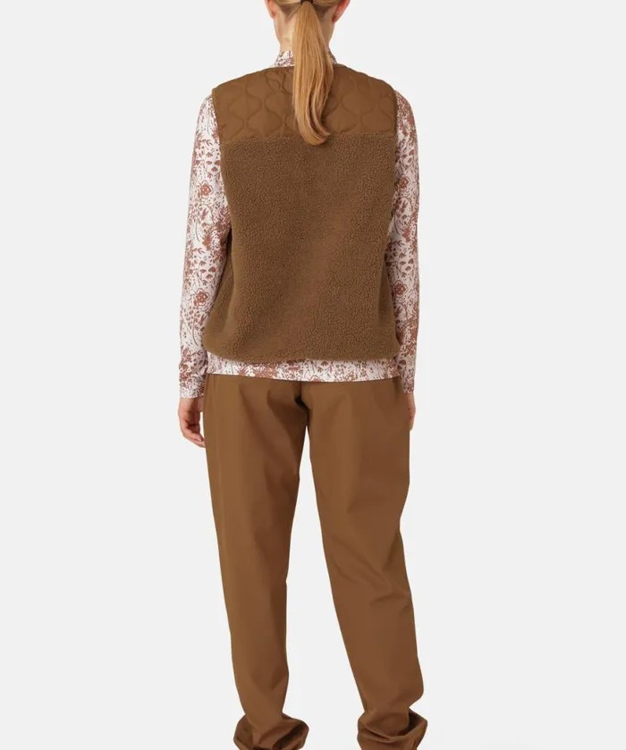 Women Ilse Jacobsen Quilt Fleece Vest 8211 Walnut