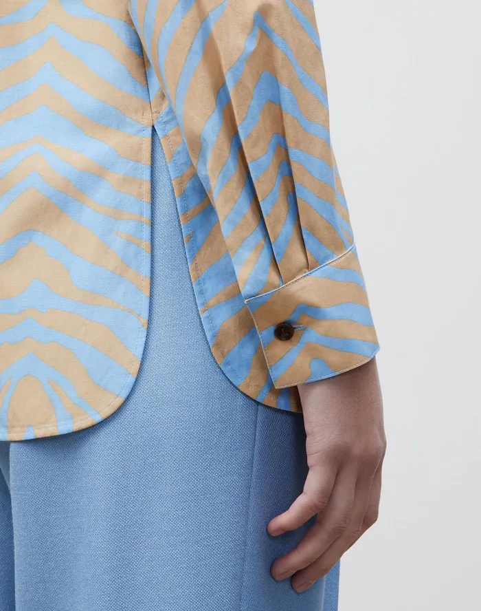 Women Lafayette 148 New York Blouses and Shirts Ruxton Shirt In Zevron Print Habotai Fresh Blue Multi