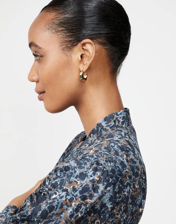 Women Lafayette 148 New York Jewelry Wave Hoop Earring Gold