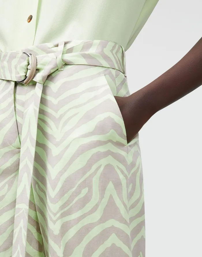 Women Lafayette 148 New York Pants and Shorts Rockefeller Pant In Zevron Print Coastal Cloth Key Lime Multi